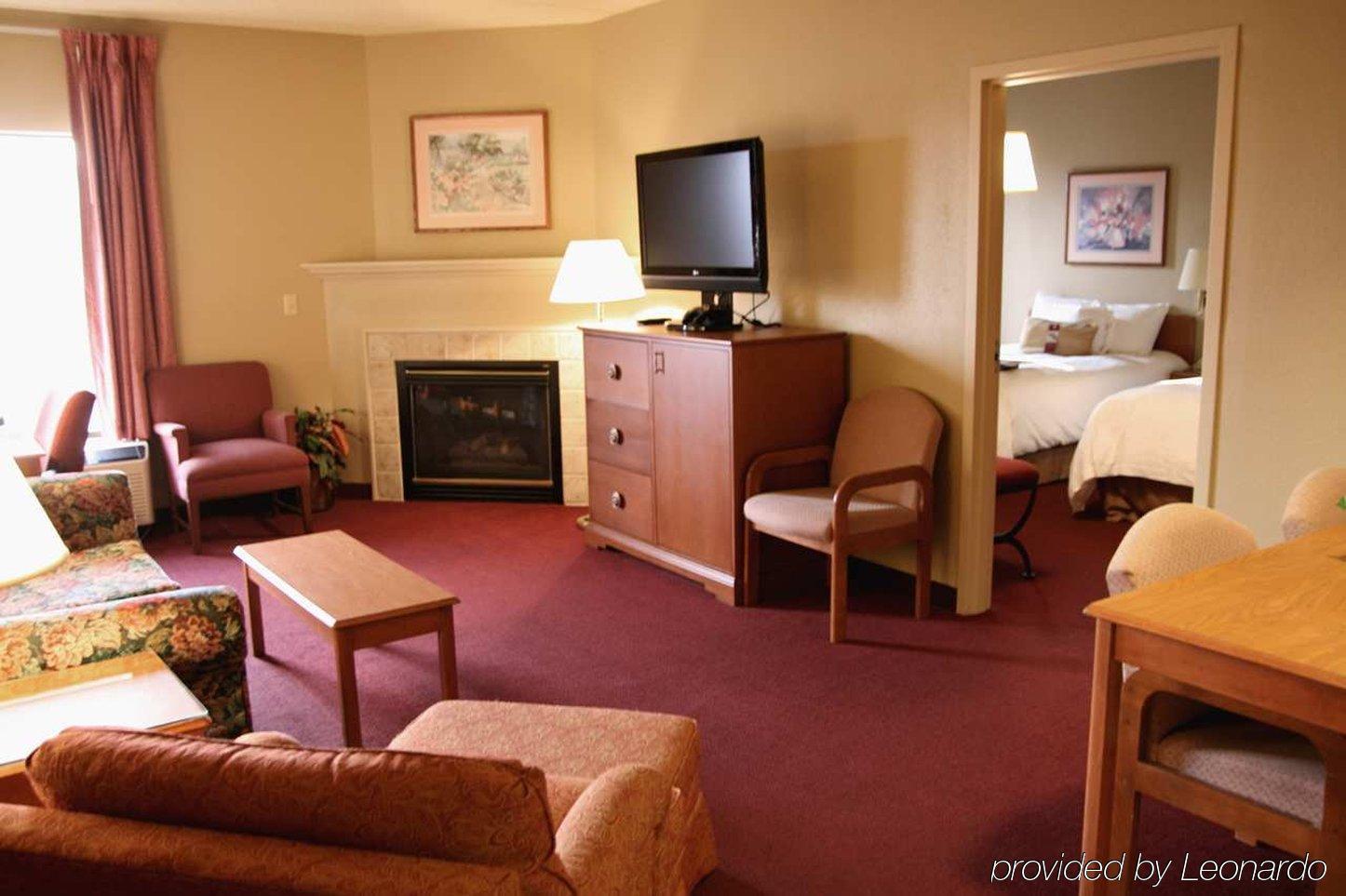 Hampton Inn Алтуна Номер фото