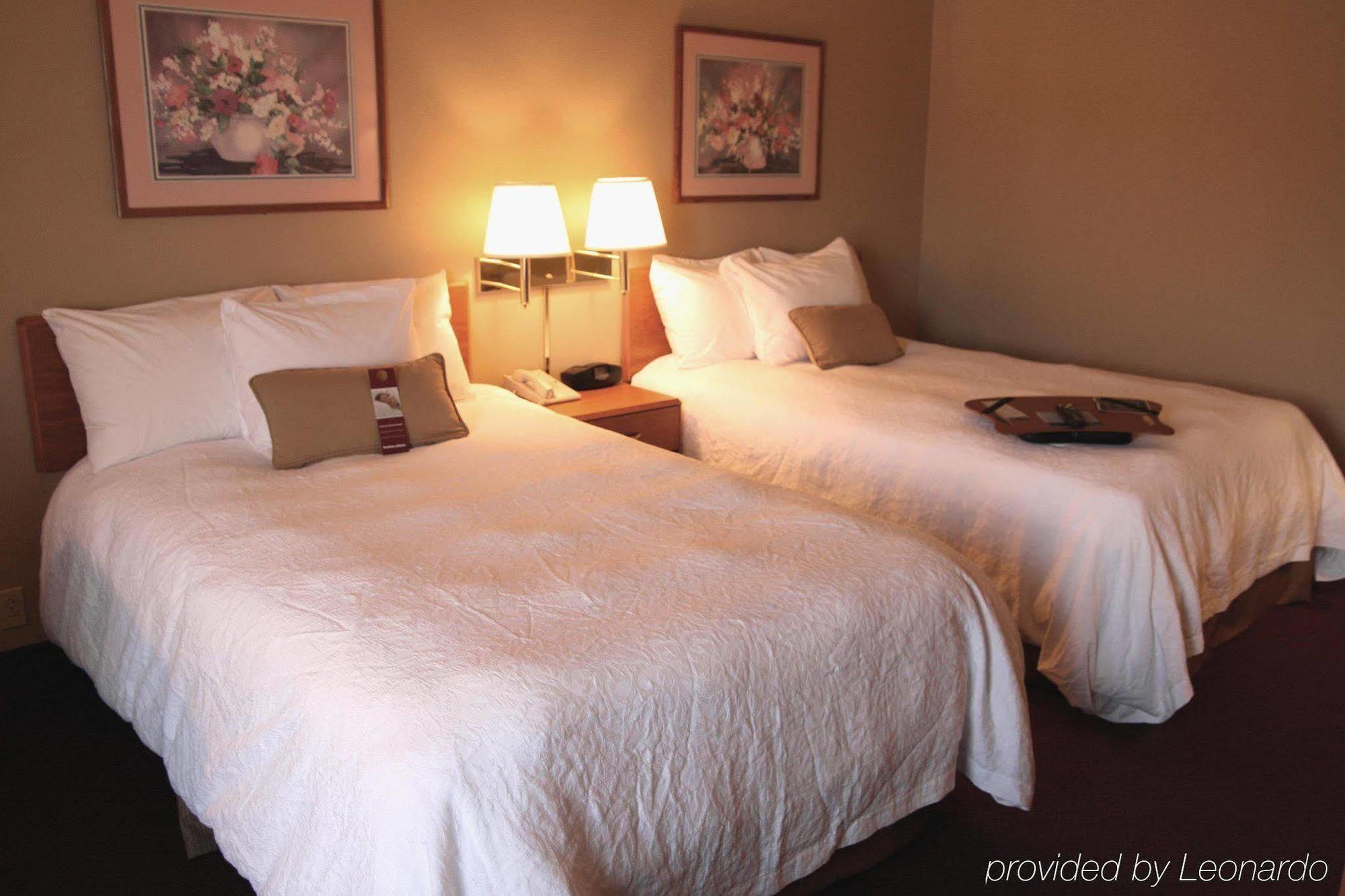 Hampton Inn Алтуна Екстер'єр фото
